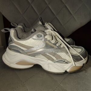 Reebok Royal Charge Dad Chunky Y2K Sneakers